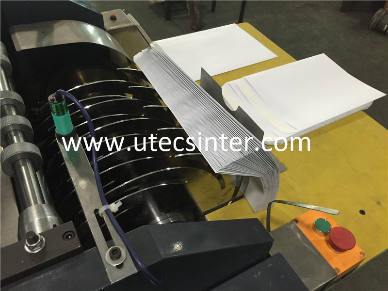 ZF150A Automatic Pocket Envelope Making Machine With Peel and Seal